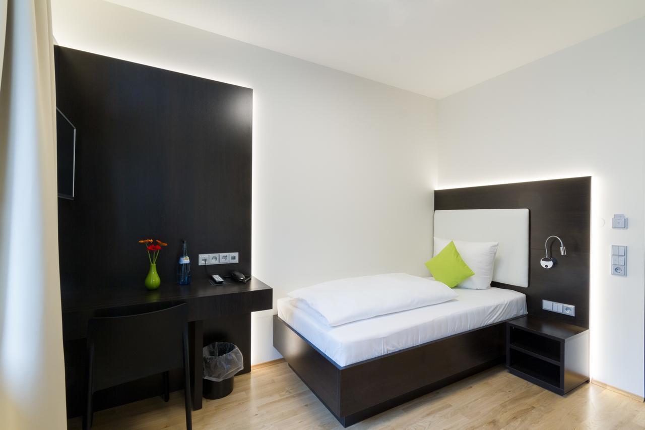Sevendays Hotel Boardinghouse Манхайм Екстериор снимка